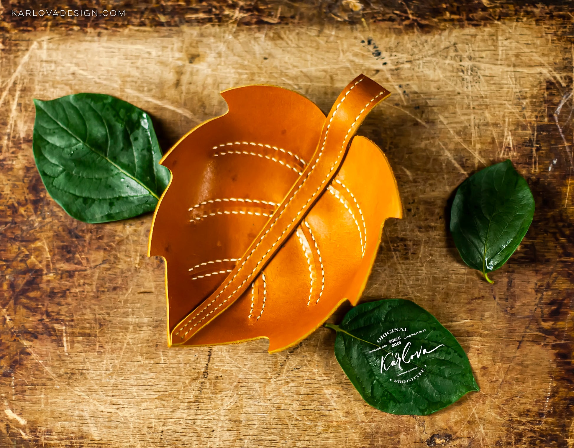 Leaf Trinket Trays, Valet, Catch All Printable Leather Craft DIY PDF Pattern by Karlova Design, Leatherwork Template for Hand Stitching