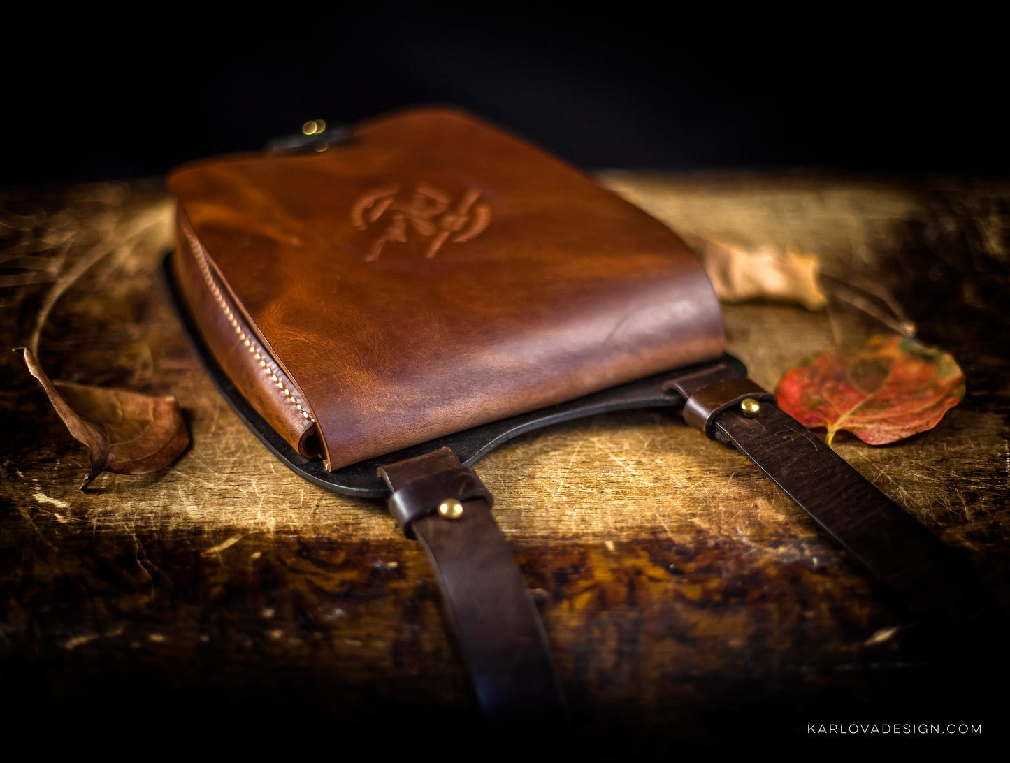 Stylish Messenger Crossbody Bag Printable Leather Craft DIY PDF Pattern by Karlova Design, Leatherwork Template for Hand Stitching