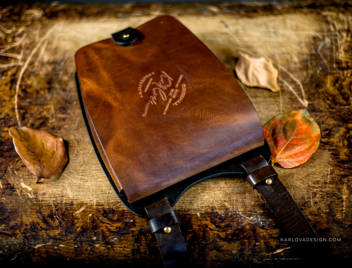 Stylish Messenger Crossbody Bag Printable Leather Craft DIY PDF Pattern by Karlova Design, Leatherwork Template for Hand Stitching