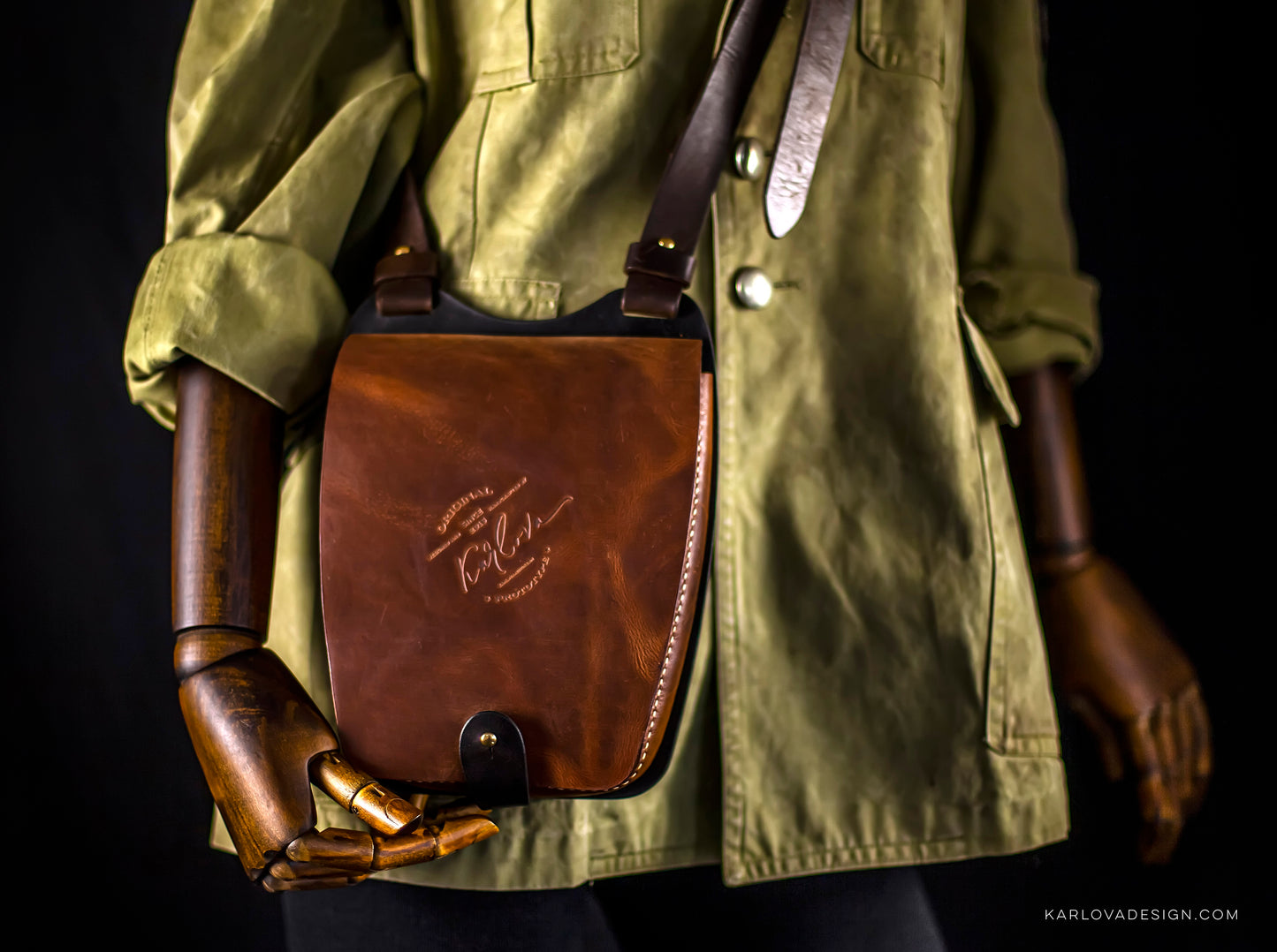 Stylish Messenger Crossbody Bag Printable Leather Craft DIY PDF Pattern by Karlova Design, Leatherwork Template for Hand Stitching