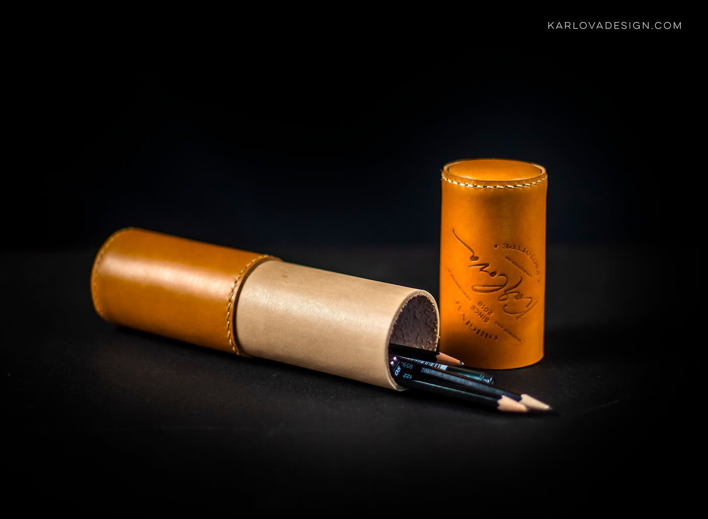 Classic Minimalist Cylinder Pencil Case Printable Leather Craft DIY PDF Pattern by Karlova Design, Leatherwork Template for Hand Stitching