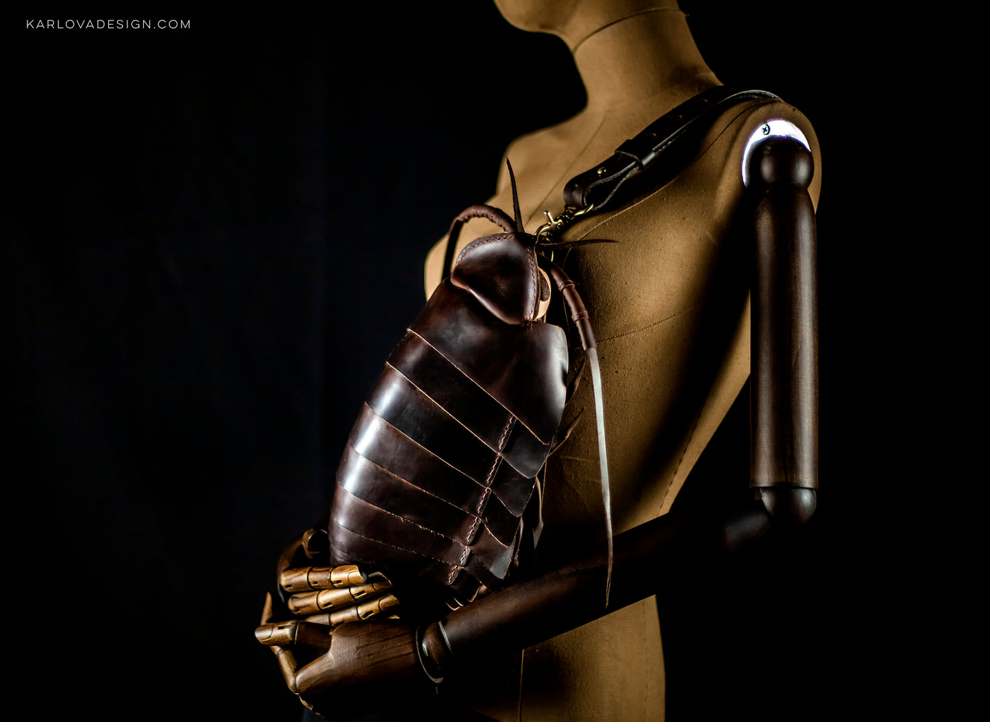 Giant Isopod Sling Bag, Bathynomus, Printable Leather Craft DIY PDF Pattern by Karlova Design, Leatherwork Template for Hand Stitching