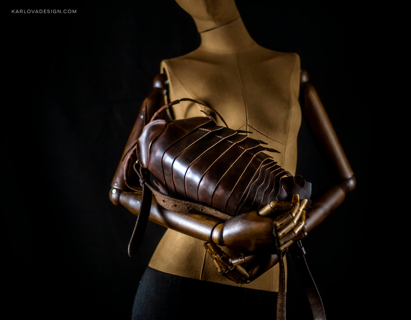 Giant Isopod Sling Bag, Bathynomus, Printable Leather Craft DIY PDF Pattern by Karlova Design, Leatherwork Template for Hand Stitching