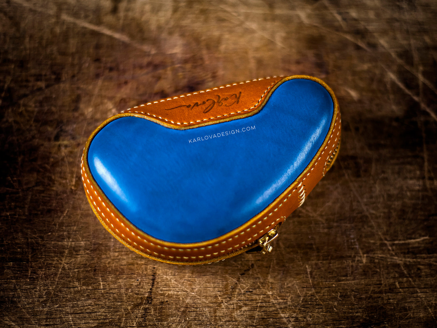 Small Zippered Case Printable Leather Craft DIY PDF Pattern by Karlova Design, Leatherwork Template for Hand Stitching