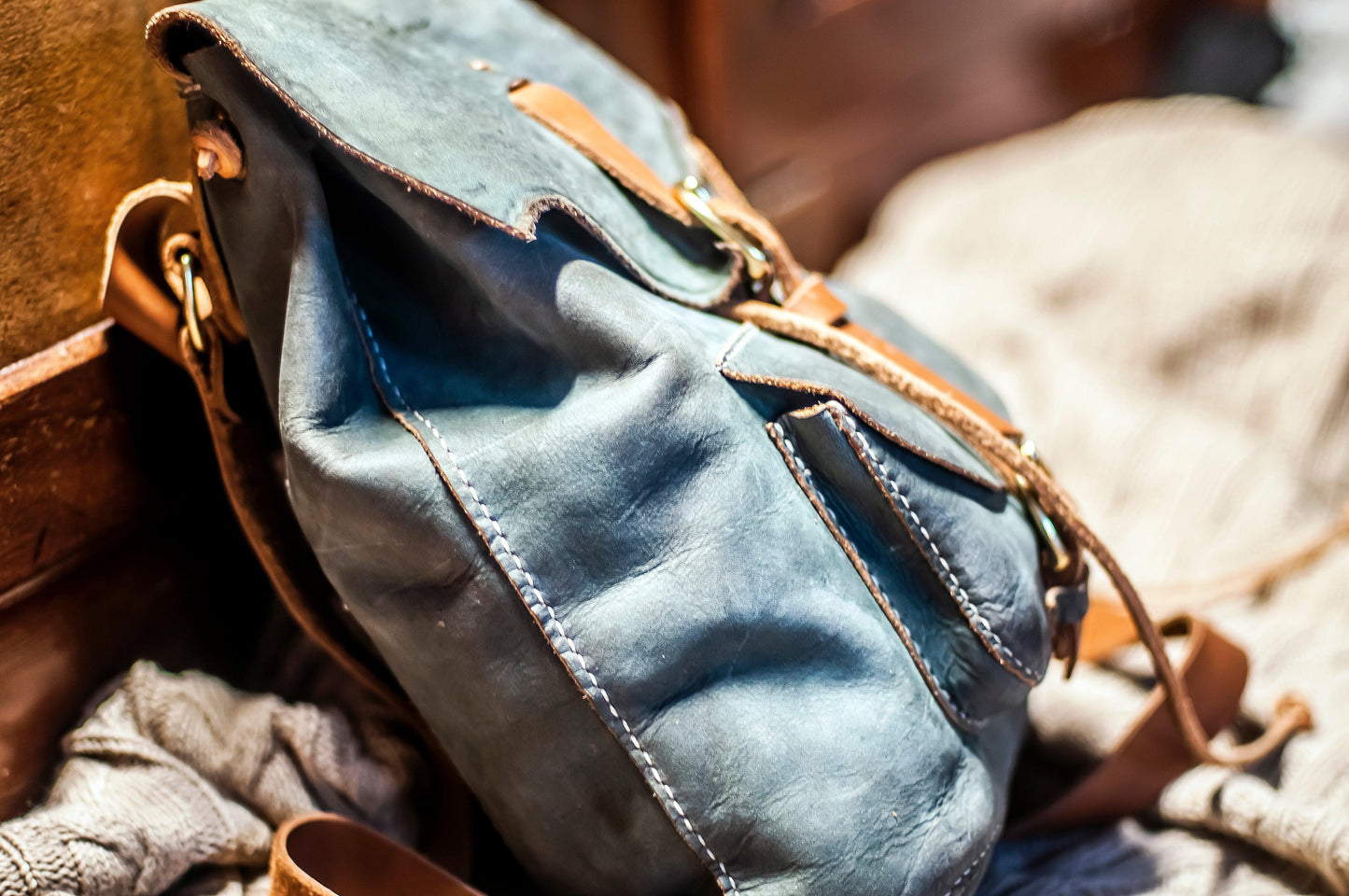 Leather backpack printable leather craft DIY PDF pattern by Karlova Design, leatherwork template for hand stitching