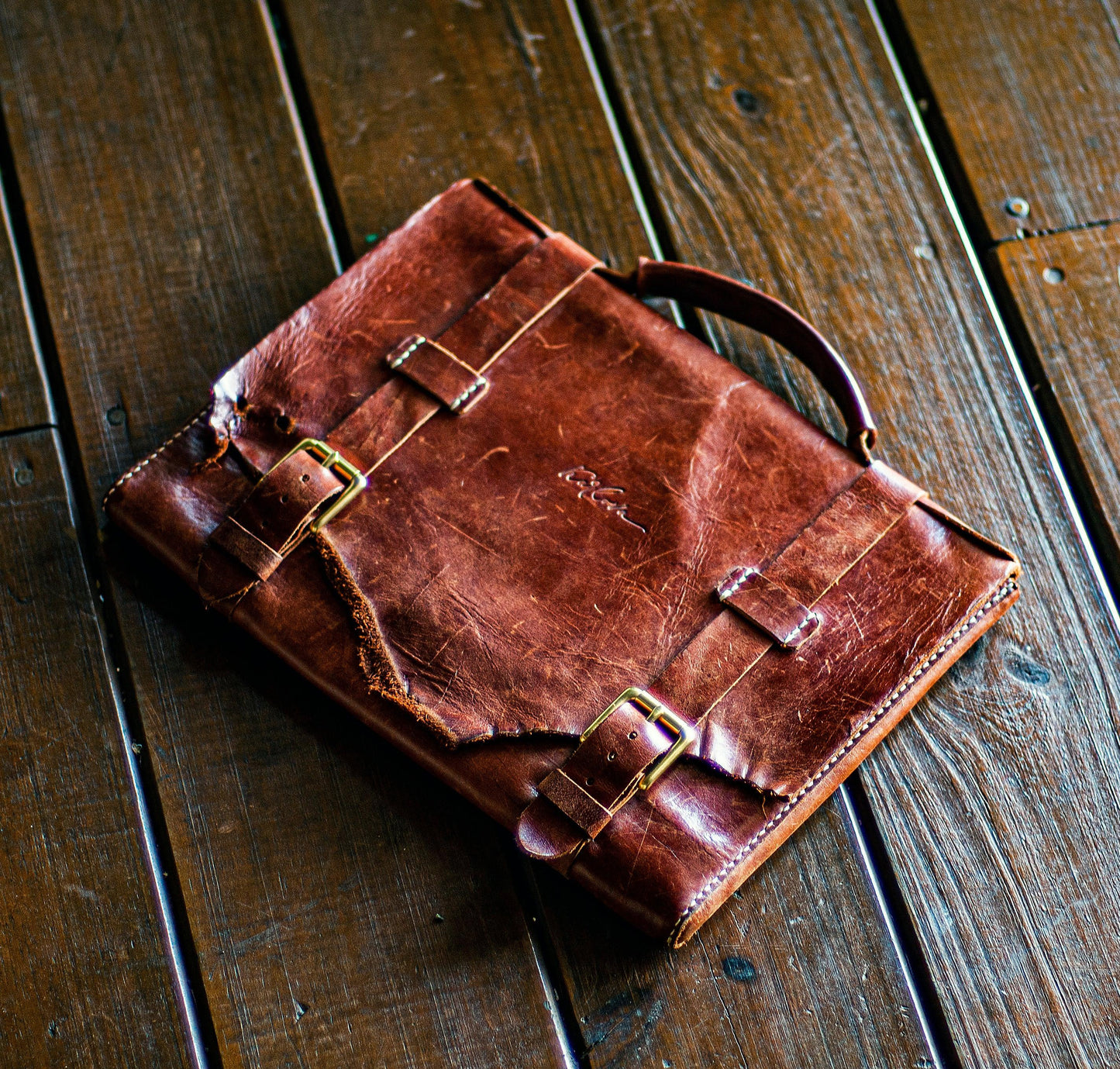 Slim Briefcase (Fits 12” iPad) - Leather Craft PDF Pattern Download - Karlova Design