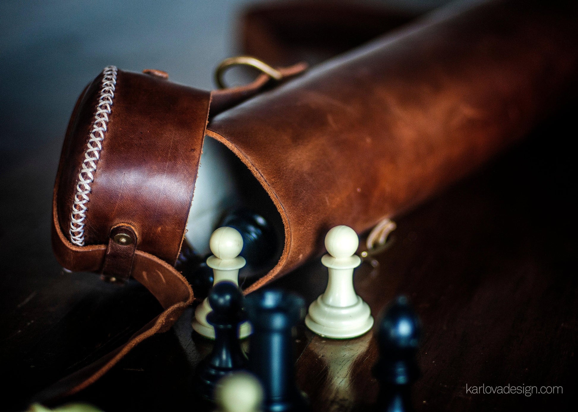 Leather chess case printable leather craft DIY PDF pattern by Karlova Design, leatherwork template for hand stitching