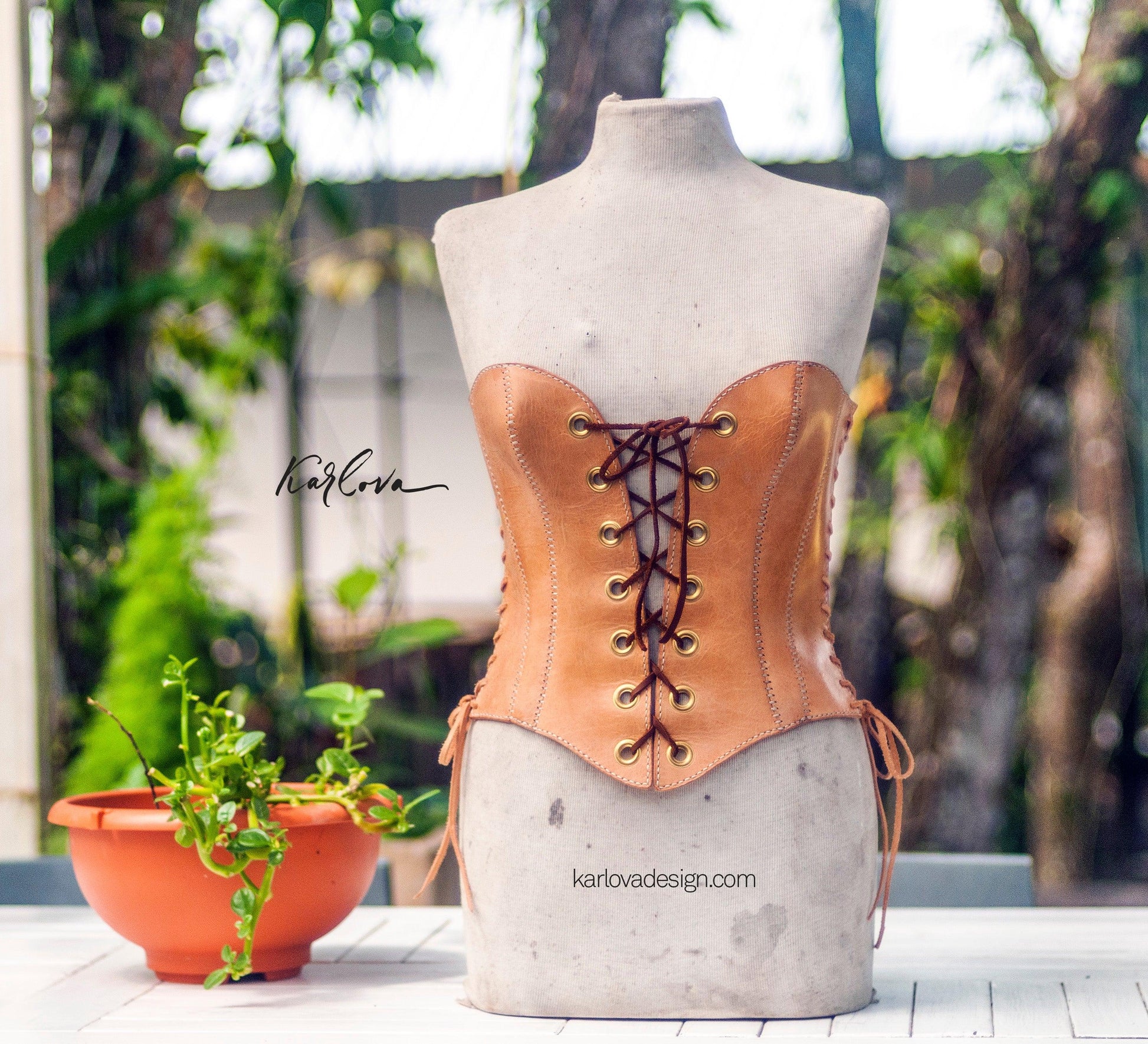 Leather corset, corsage, bodice, leather craft DIY PDF pattern by Karlova Design, leatherwork template for hand stitching