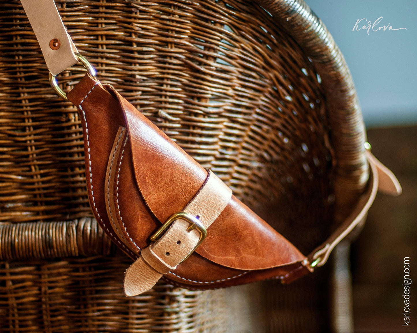 Leather mini fanny pack leather craft DIY PDF pattern by Karlova Design, leatherwork template for hand stitching