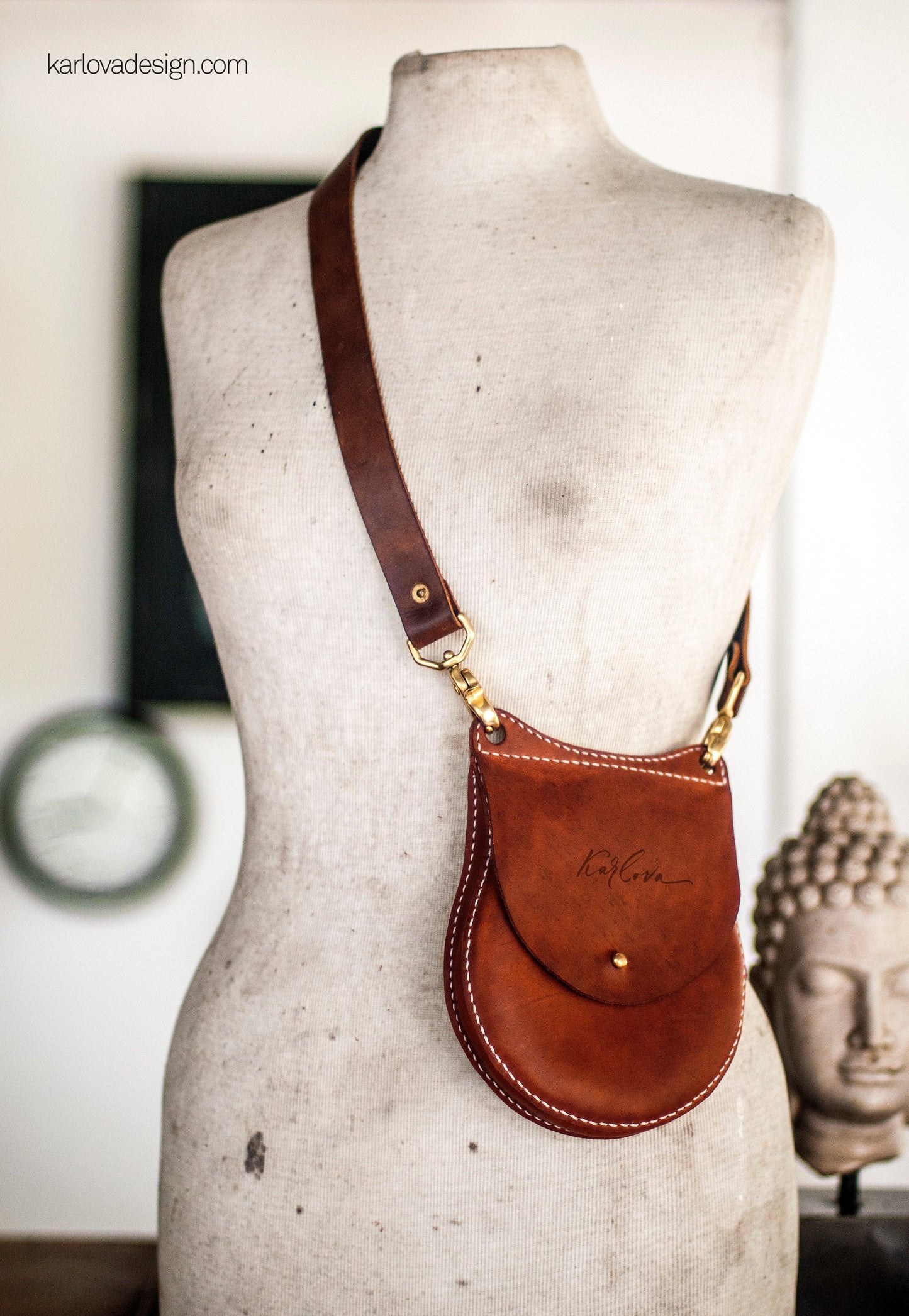 Leather bag, phone pouch leather craft DIY PDF pattern by Karlova Design, leatherwork template for hand stitching