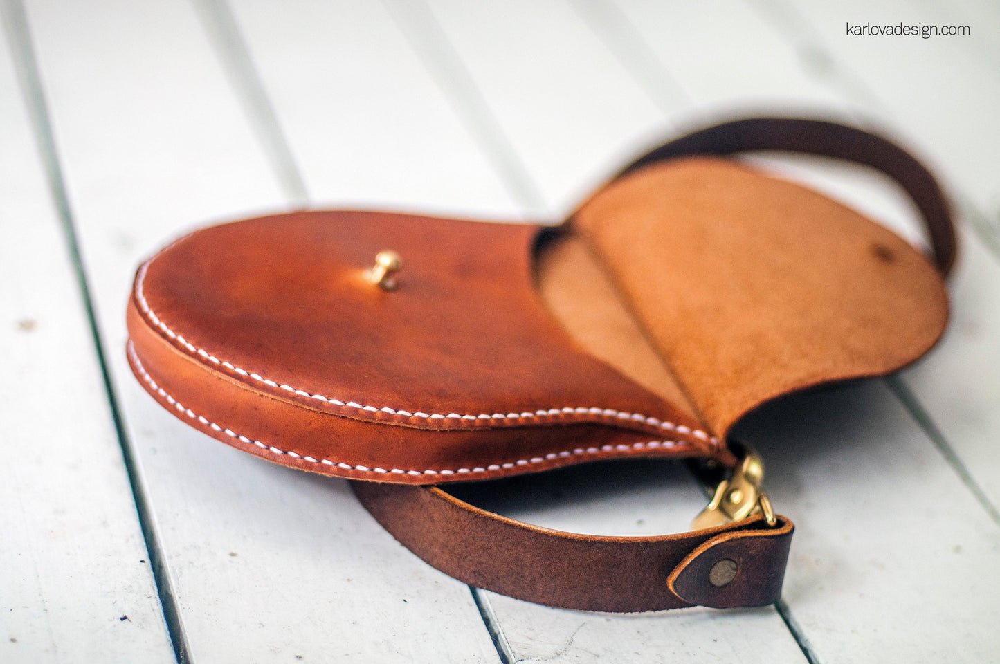 Leather bag, phone pouch leather craft DIY PDF pattern by Karlova Design, leatherwork template for hand stitching