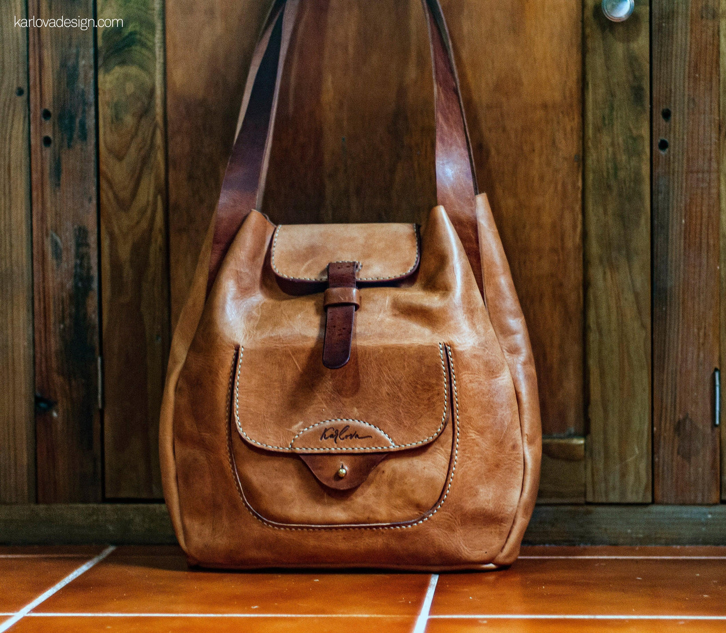 Tote bag printable leather craft DIY PDF pattern by Karlova Design, leatherwork template for hand stitching