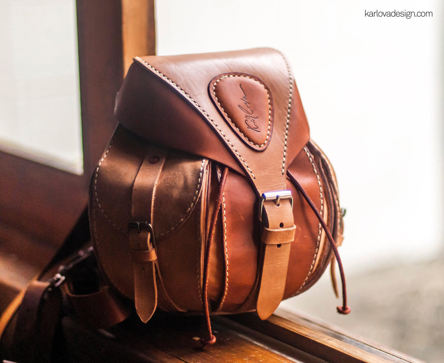 Leather backpack, small purse, leather craft DIY PDF pattern by Karlova Design, leatherwork template for hand stitching