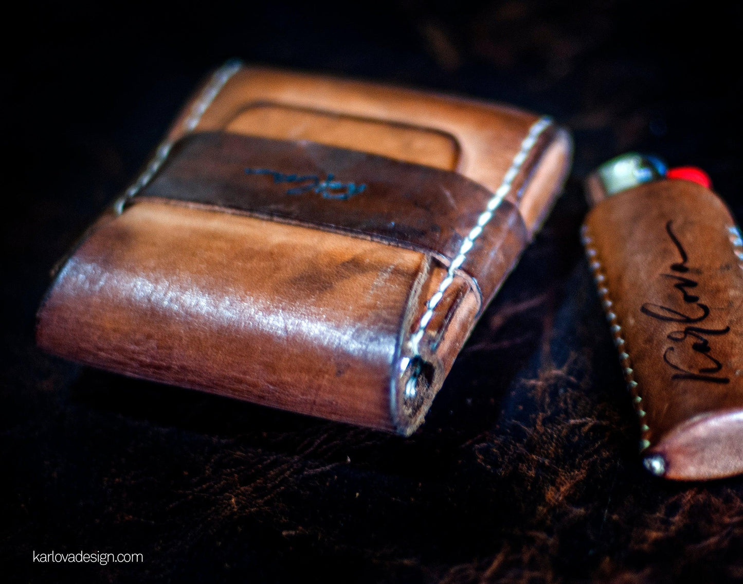 Leather cigarette case printable leather craft DIY PDF pattern by Karlova Design, leatherwork template for hand stitching