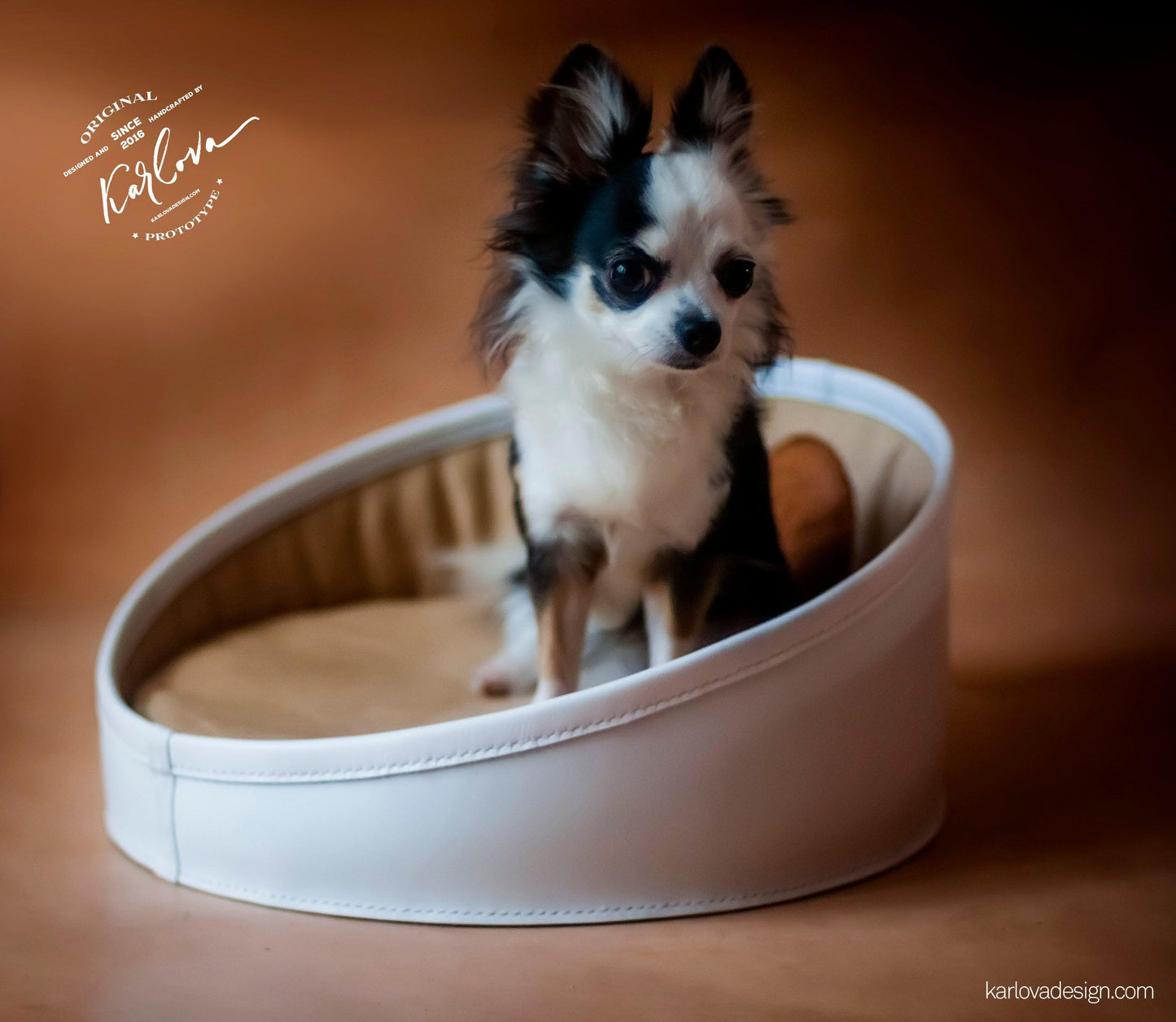 Pet bed for cats and small dogs printable leather craft DIY PDF pattern by Karlova Design, leatherwork template for hand stitching