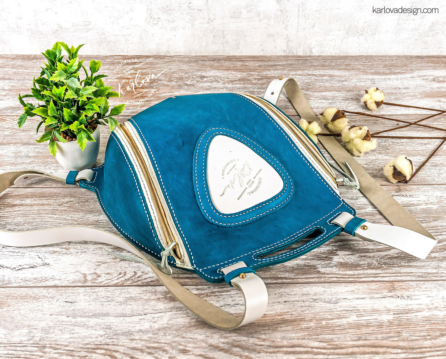 Backpack printable leather craft DIY PDF pattern by Karlova Design, leatherwork template for hand stitching