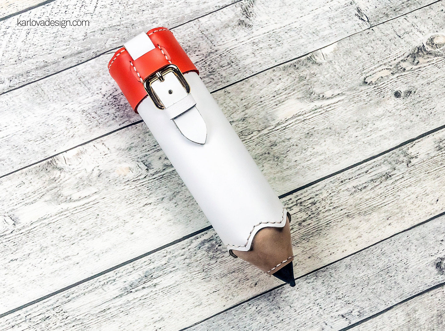 Pencil case printable leather craft DIY PDF pattern by Karlova Design, leatherwork template for hand stitching
