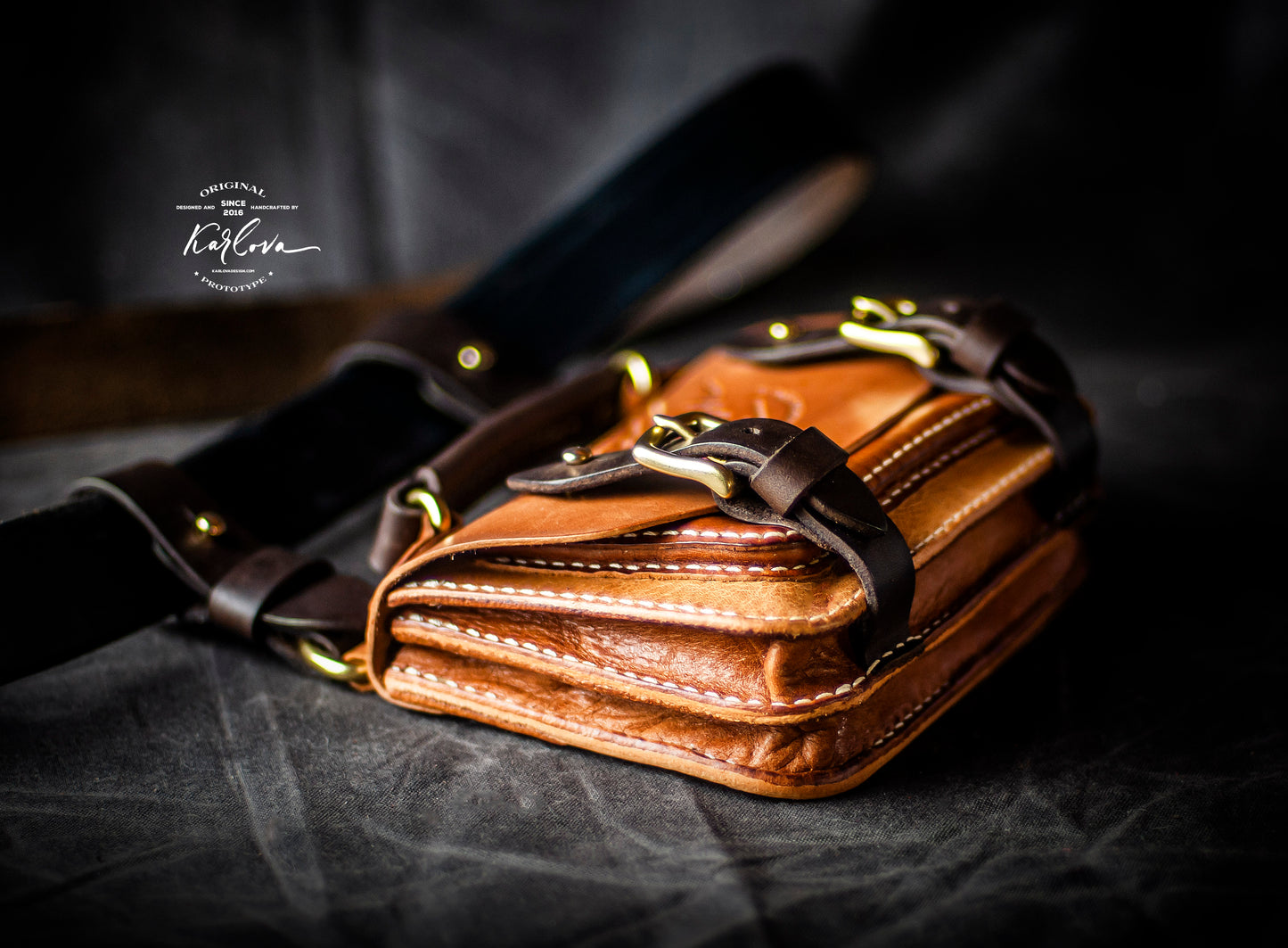 Mini belt phone bag printable leather craft DIY PDF pattern by Karlova Design, leatherwork template for hand stitching