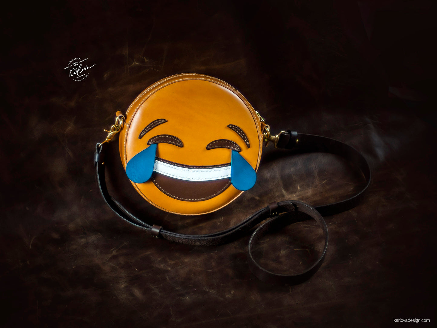 Laughing emoji, emoticon, smiley printable leather craft DIY PDF pattern by Karlova Design, leatherwork template for hand stitching