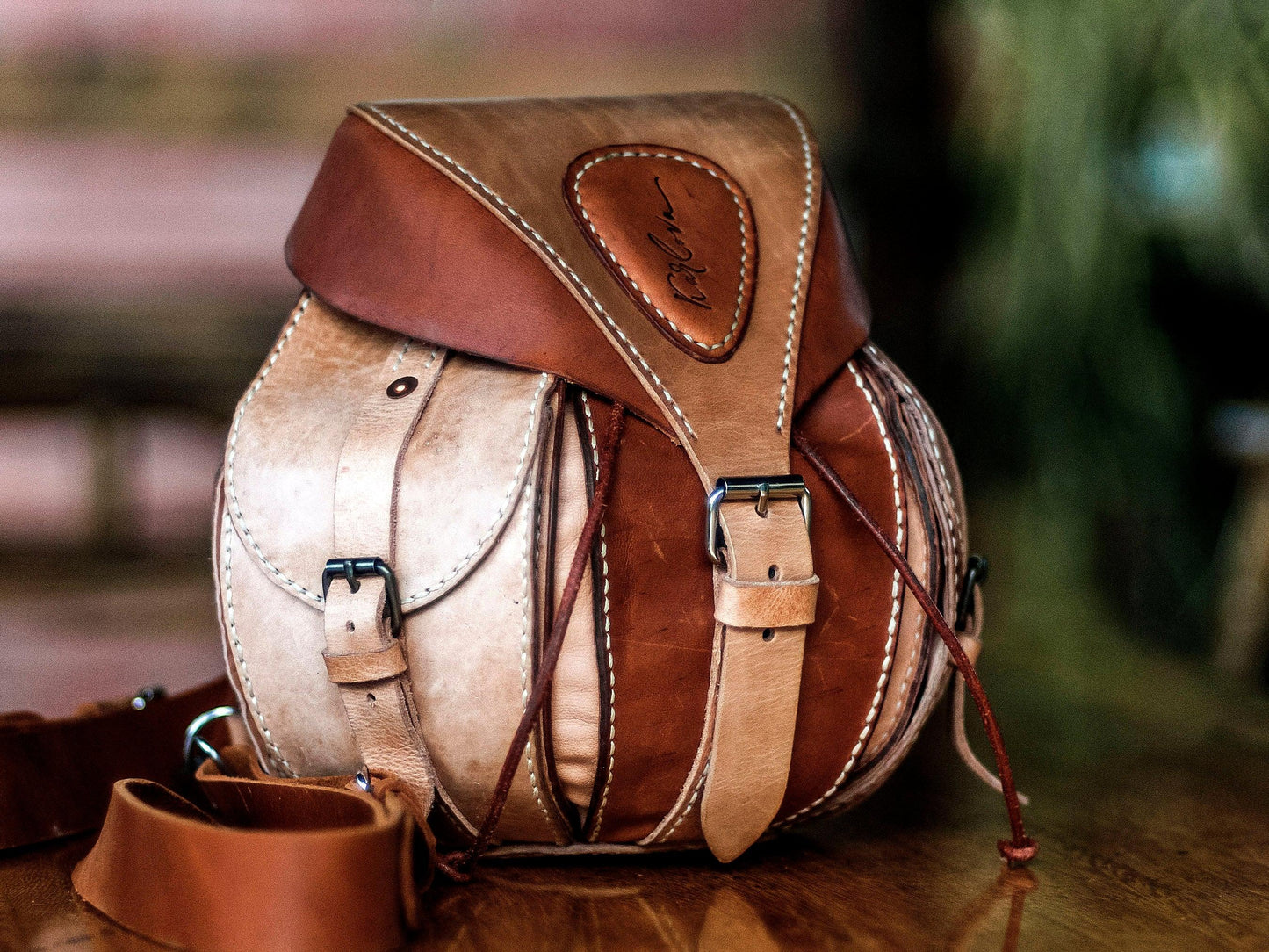 Spherical backpack Printable Leather Craft DIY PDF Pattern by Karlova Design, Leatherwork Template for Hand Stitching