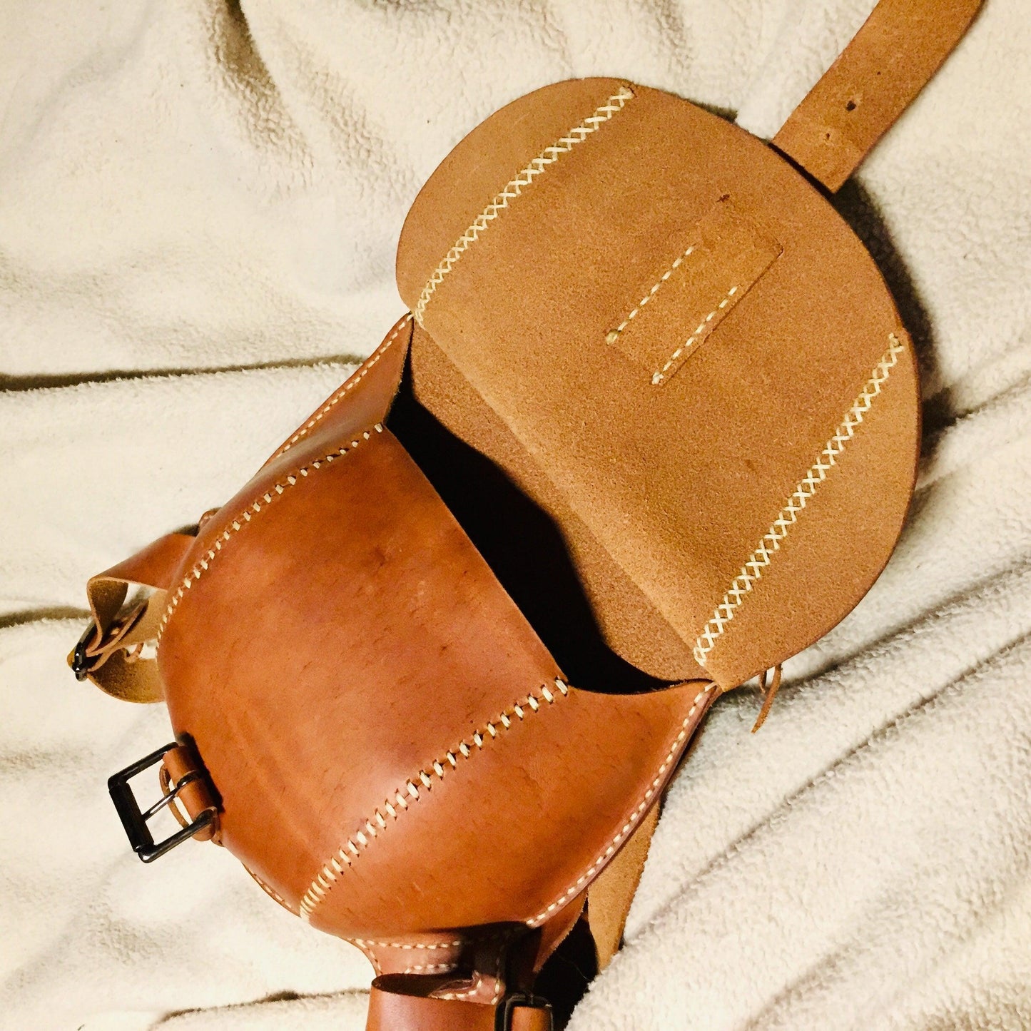 Leather backpack leather craft DIY PDF pattern by Karlova Design, leatherwork template for hand stitching