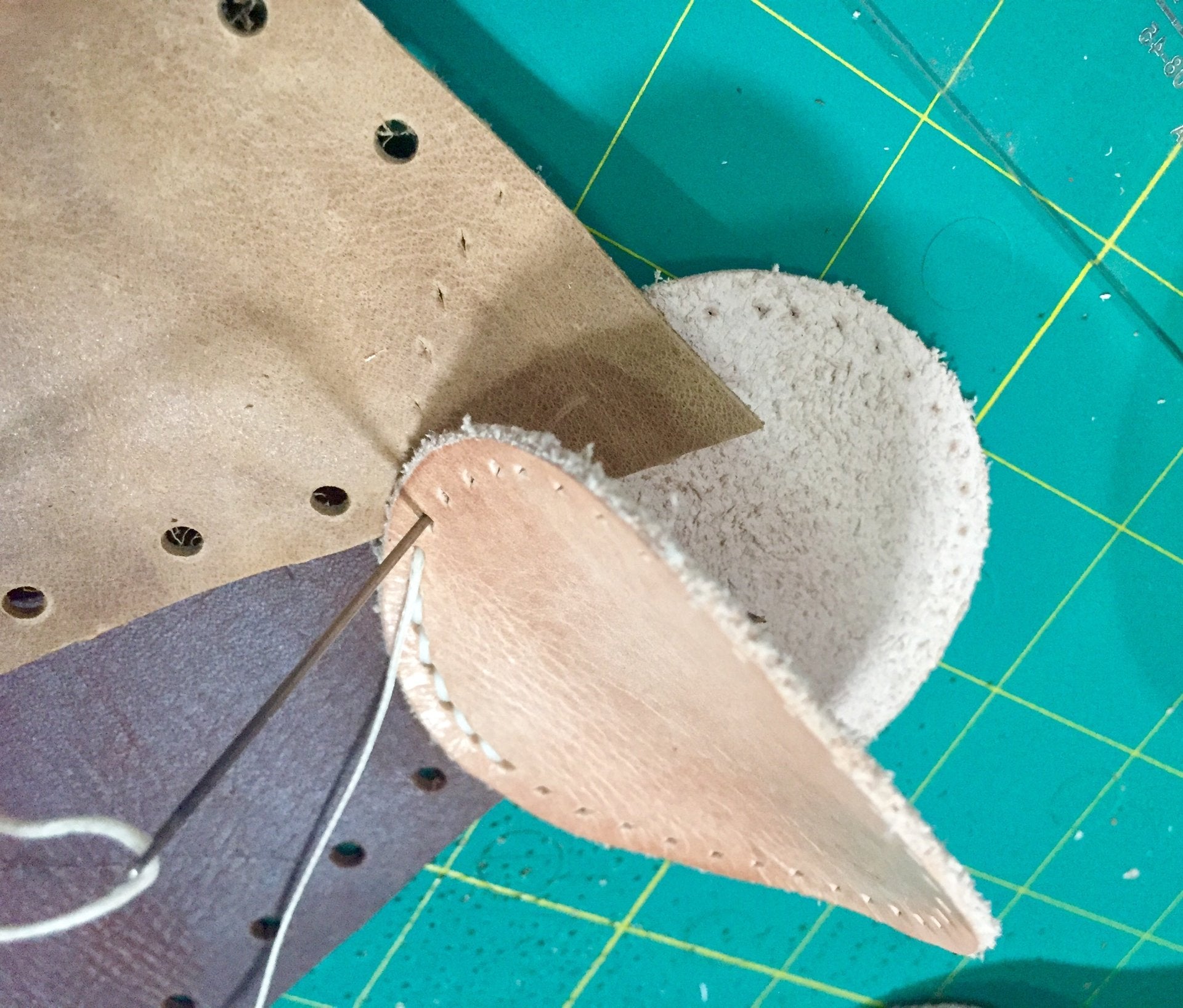 Free Round Pillow Leather Pattern - Download PDF - Karlova Design